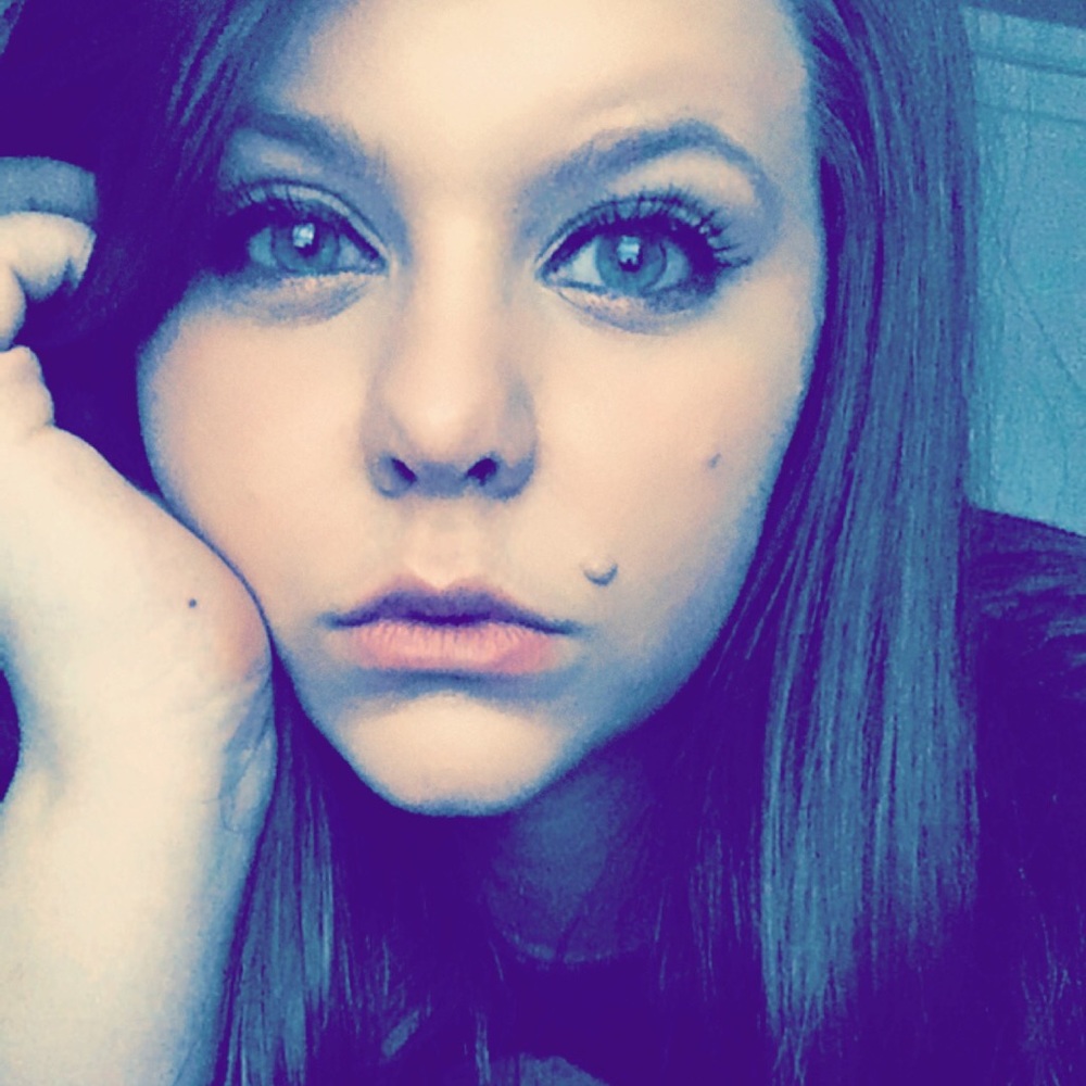 Meet your Posher, Brittany